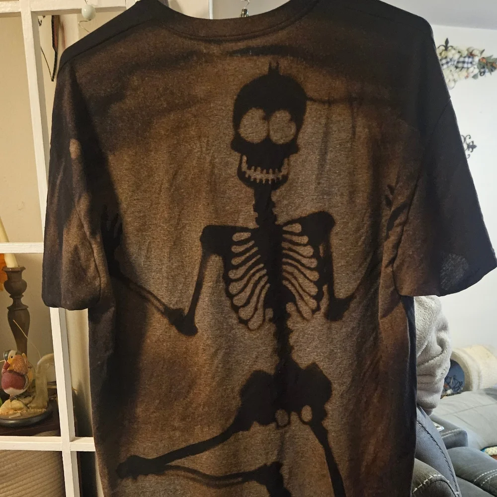 Black Skeleton Graphic T-Shirt - Picture 2 of 4